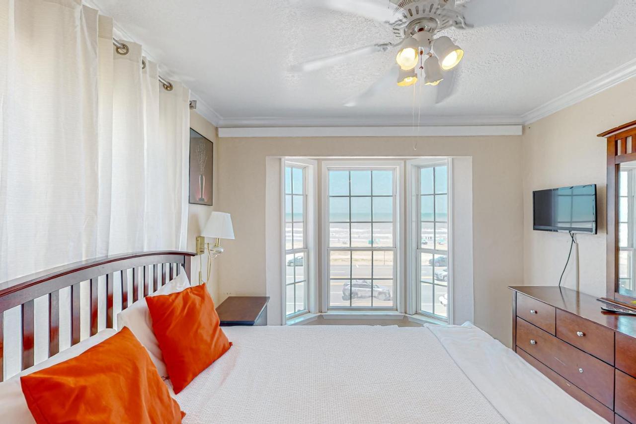 גלווסטון Beachfront Haven מראה חיצוני תמונה